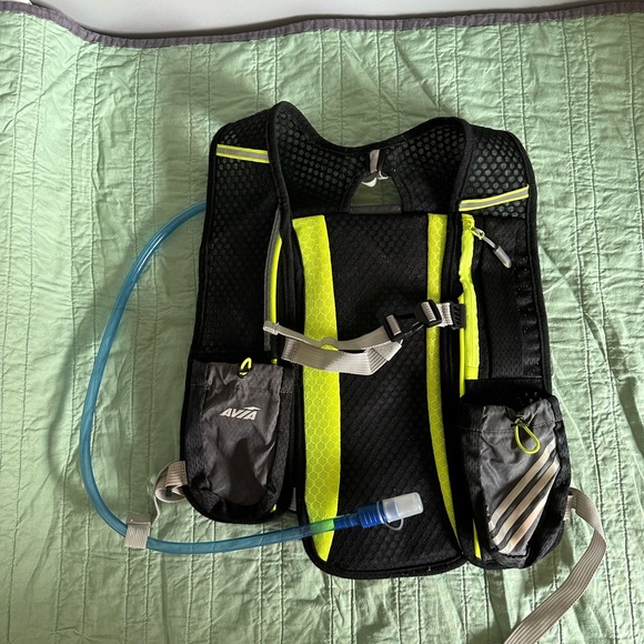 Hydration BackPack, Black, 1L - Picture 7 of 9